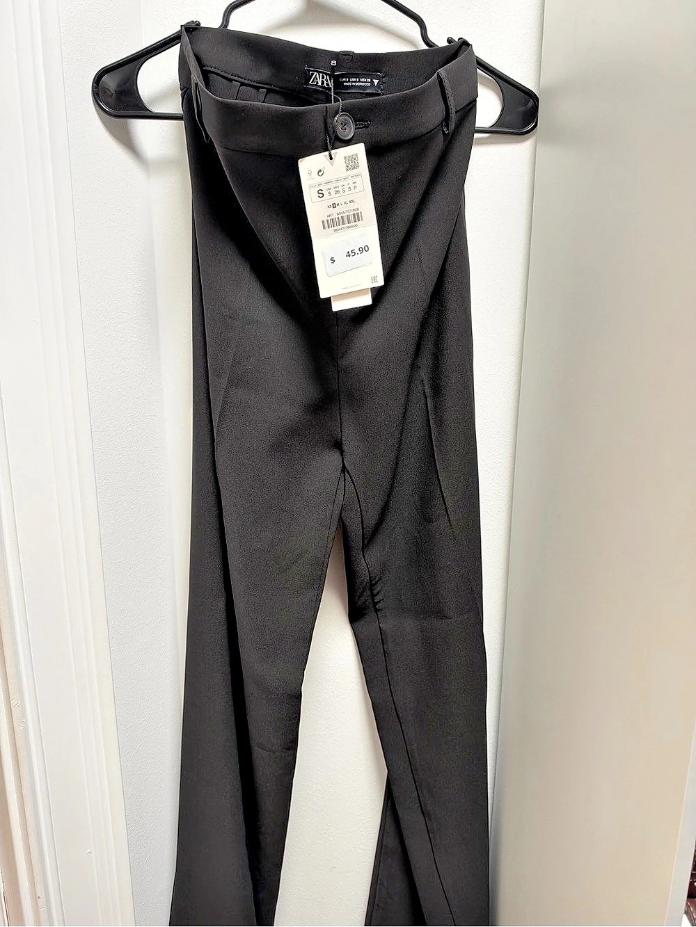 Zara Skinny Pants in Black Size Small NWT